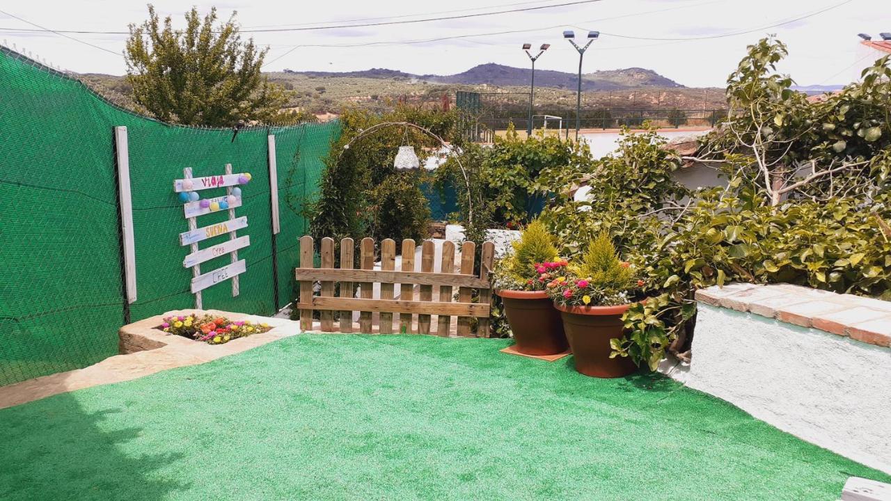 La era de San Blás Fuentes de León Exterior foto